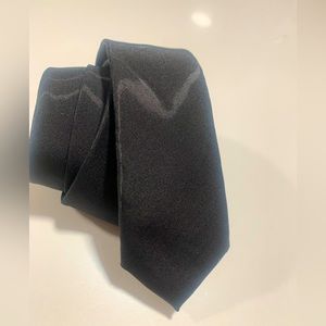 Calvin Klein Slim Tie, 2”